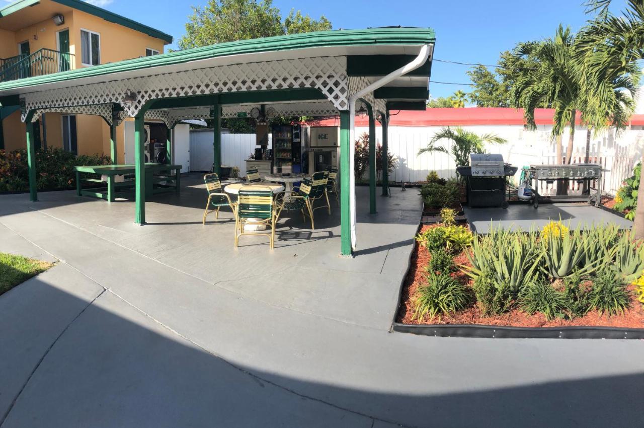 Bali Hai Motel Fort Lauderdale Exterior photo